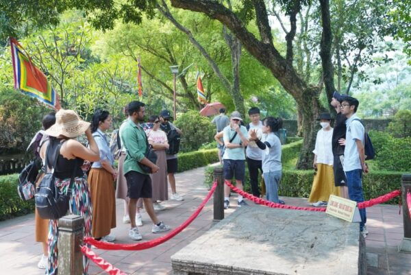From Ninh Binh: Hoa Lu-Trang An- Mua Cave With Buffet/Guide - Important Information