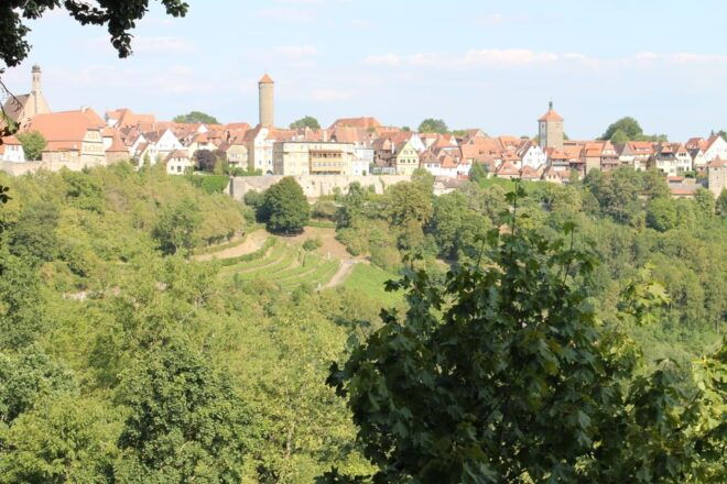 From Nuremberg: Rothenburg Ob Der Tauber Day Tour in Spanish - Inclusions and Exclusions
