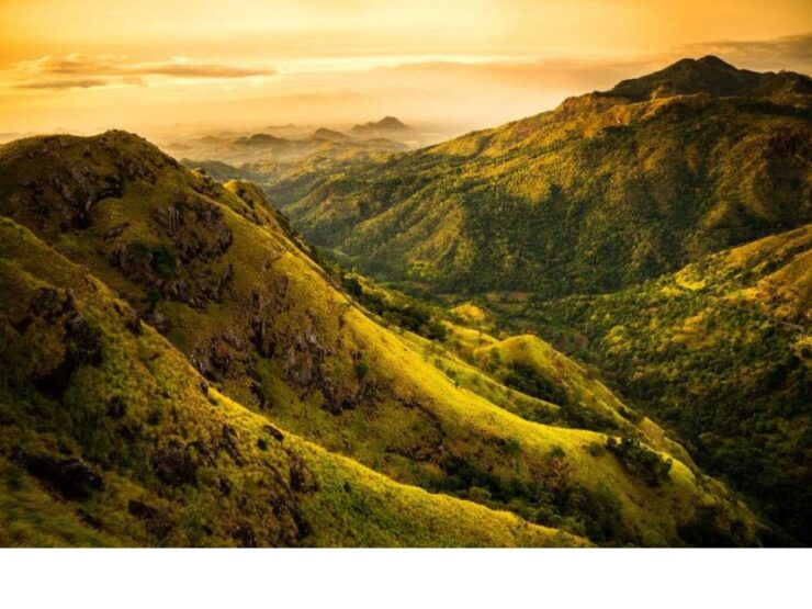 From Nuwara Eliya:Ella Rock, 9 Arch Bridge, and Little Adams - Duration and Availability