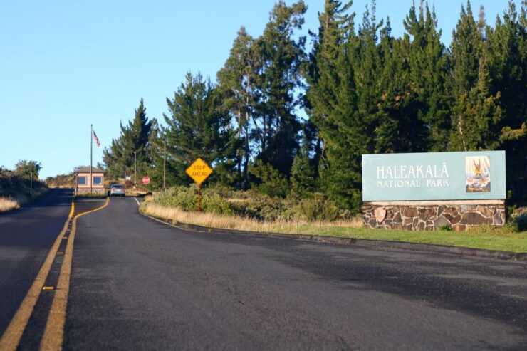 From Oahu: Maui Haleakala and Ia'o Valley Tour - Good To Know