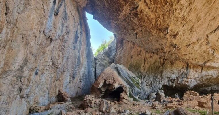 From Oliena: Trekking in the Village of Tiscali - What to Expect on the Hike