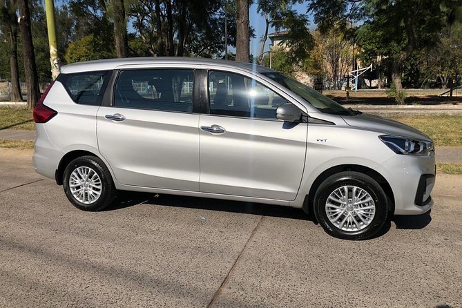 From or to Guadalajara Airport in a Small SUV - Pricing and Reservation