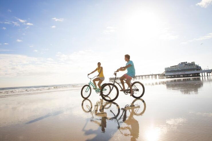 From Orlando: Daytona Beach Day Trip With Hotel Pick up - Tour Experience