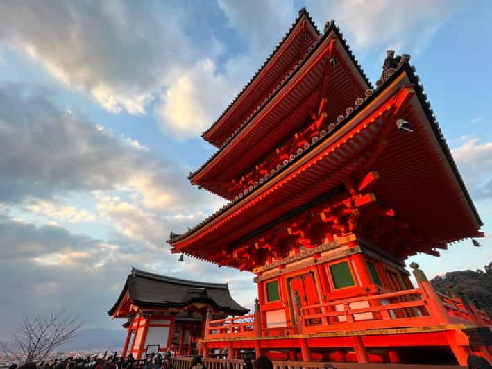 From Osaka/Kyoto: Kyoto Private Tour With Luxury Vehicle - Good To Know