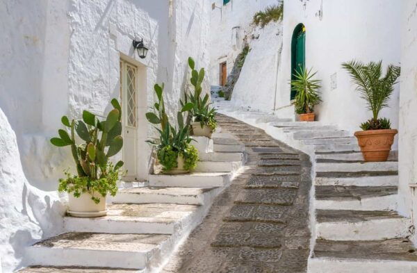 From Ostuni: Alberobello & Locorotondo With Apulian Aperitif - Apulian Aperitif Experience