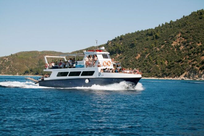 From Ouranoupolis: Cruise to Mount Athos Monasteries - Inclusions