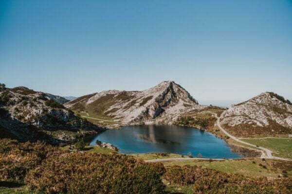 From Oviedo: Covadonga Lakes and Cangas De Onís Bus Day Trip - Meeting Point and Language Options