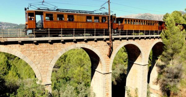 From Palma: Serra Tramuntana and Lluc Monastery Guided Tour - Customer Reviews