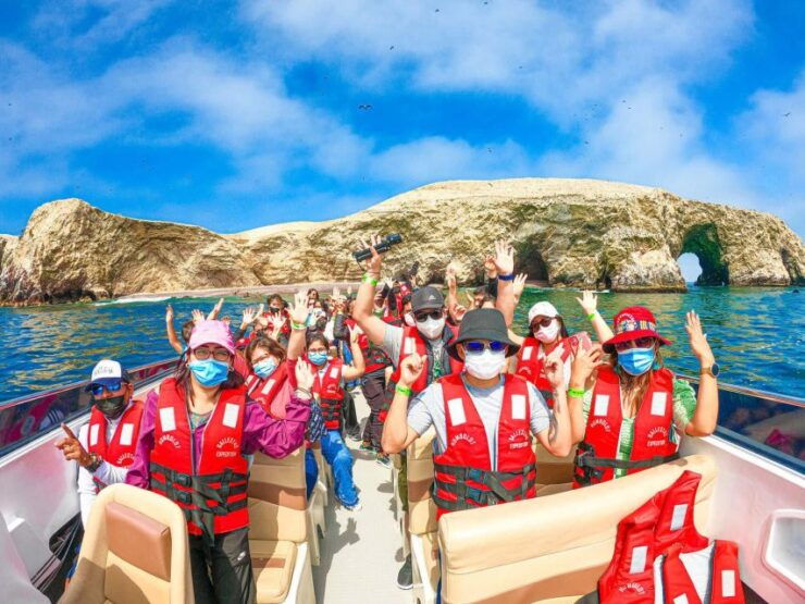 From Paracas: Ballestas Islands Guided Tour - Experience Highlights