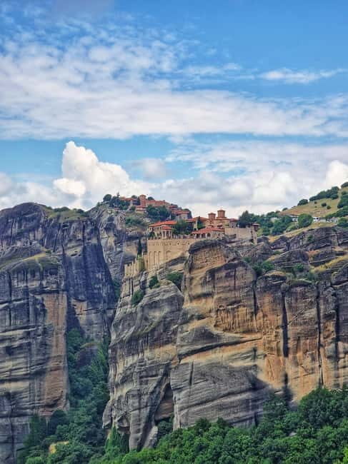 From Parga: Magical Meteora Tour - Exploring Meteora: Monasteries and Photo Stops