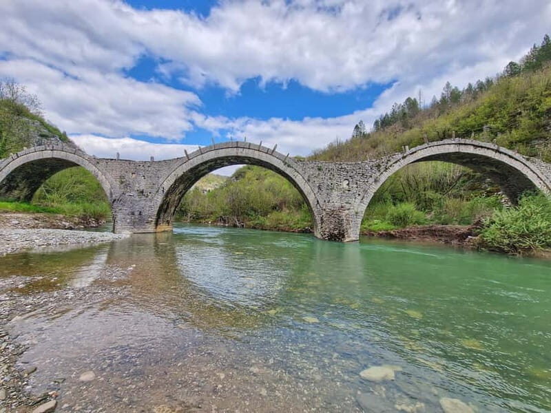From Parga: Zagoria and Vikos Gorge Day Trip with Lunch - An In-Depth Look at the Zagoria and Vikos Gorge Day Trip