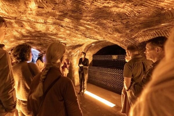 From Paris: Day Trip to Champagne With 8 Tastings & Lunch - Sabrage and Champagne Tasting