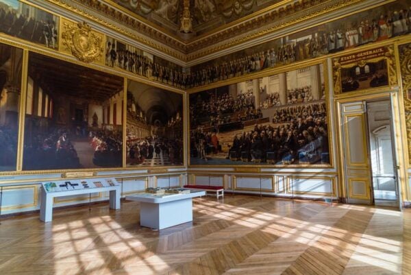 From Paris: Full Day in Giverny & Versailles - Private Tour - Unique Experiences Offered