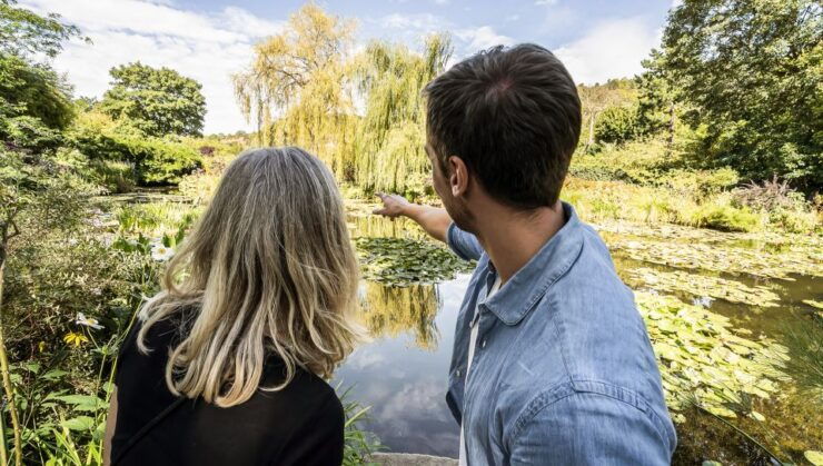 From Paris: Giverny Day Trip With Audio Guide or Live Guide - Experience Highlights