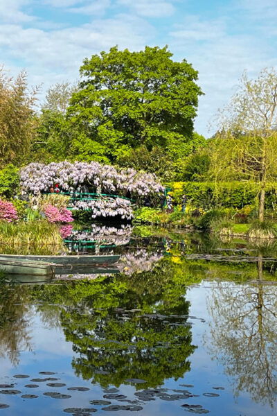 From Paris : Giverny & Orsay Museum - Private Tour - The Role of Your Guide