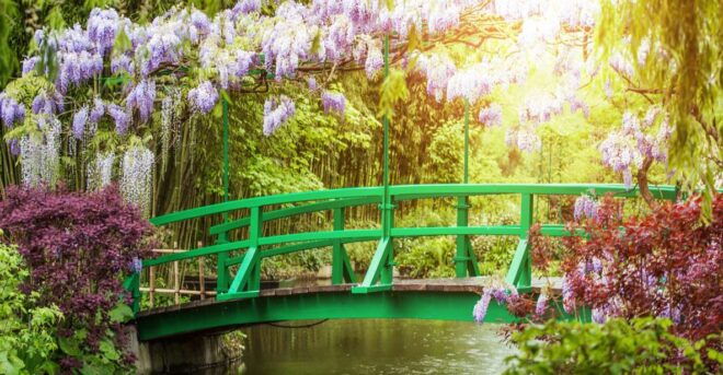From Paris: Giverny W/ Monet'S House & Gardens Half-Day Tour - Explore the Village of Giverny