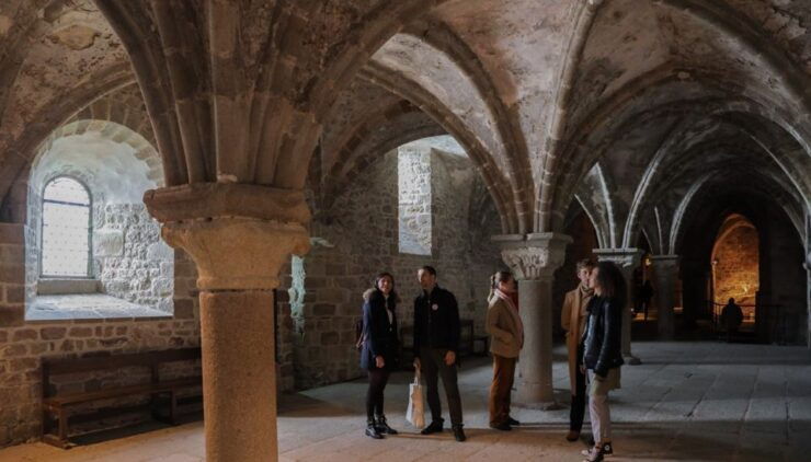 From Paris: Mont Saint-Michel Tour With Hotel Pickup Service - Activity Details