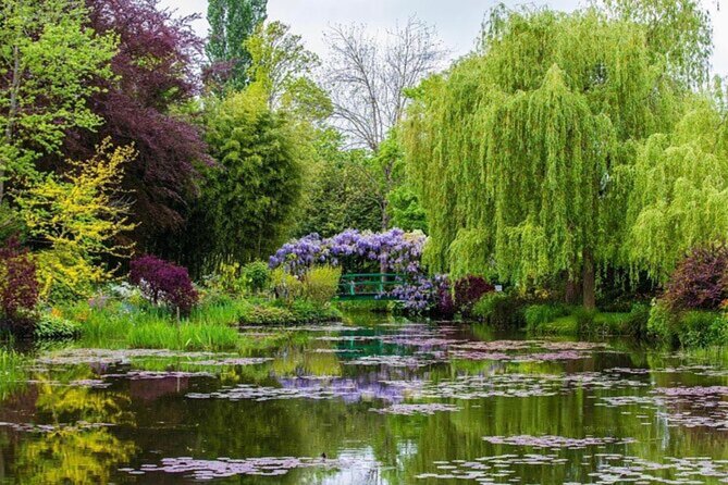 From Paris Private Half Day in Giverny Monets House and Gardens - Meeting and Pickup