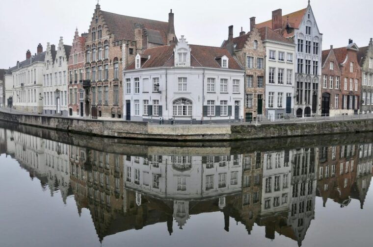 From Paris: Private Small Group Day Trip to Bruges - Highlights of Bruges