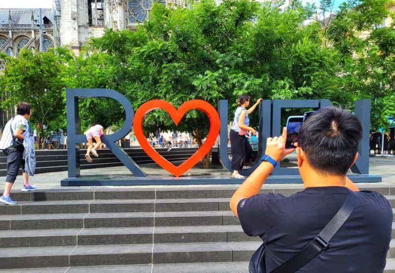 From Paris: Rouen, Etretat & Honfleur Private Day Trip - Exploring Normandy in a Day: What to Expect