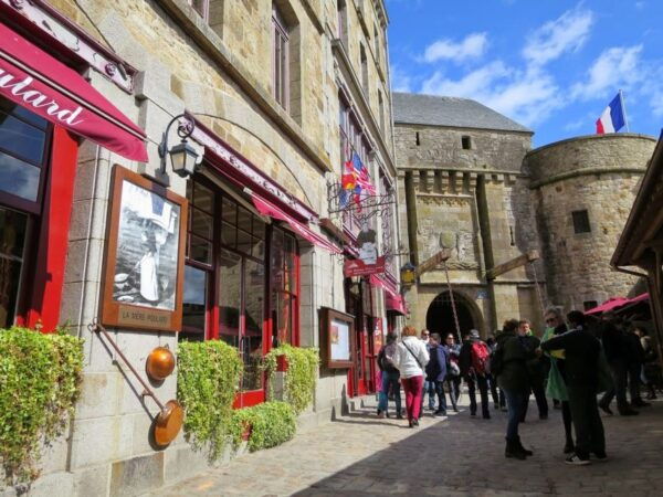 From Paris: Small-Group Mont St Michel Tour & Cider Tasting - Tour Itinerary