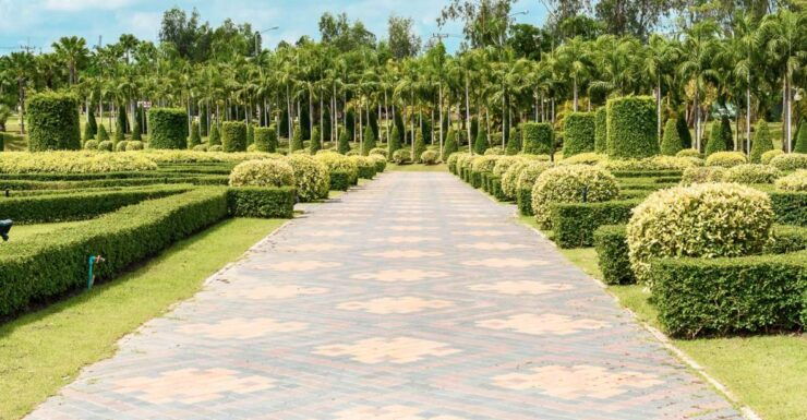 From Paris: Versailles Full-Day Guided Tour With Lunch - Tour Experience