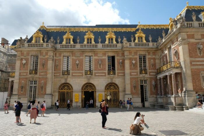 From Paris: Versailles Palace and Gardens Guided Day Trip - Booking Information
