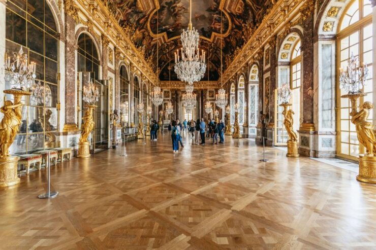 From Paris: Versailles Skip-the-Line Tour & Gardens Access - Experience