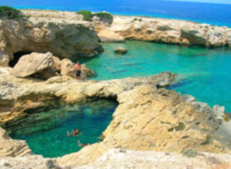 From Paros : Irakleia & Ano Koufonisi - Location and Departure Details