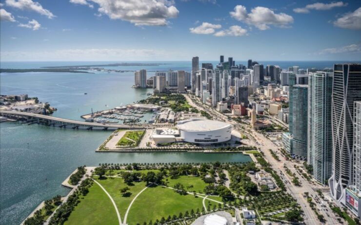 From Pembroke Pines: Helicopter Tour Over Miami - Activity Details