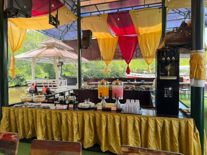 From Penida: Manta Snorkeling with Buffet Lunch and Kayaking - Who Is This Tour Perfect For?