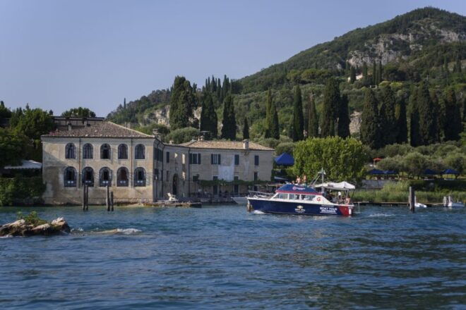 From Peschiera: Garda East Coast Cruise to Sirmione - Includes