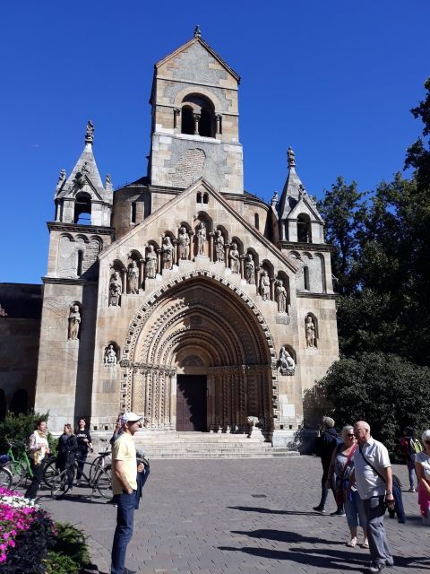 From Pest to Buda Your Essential Tour With a Local Guide - Booking Details