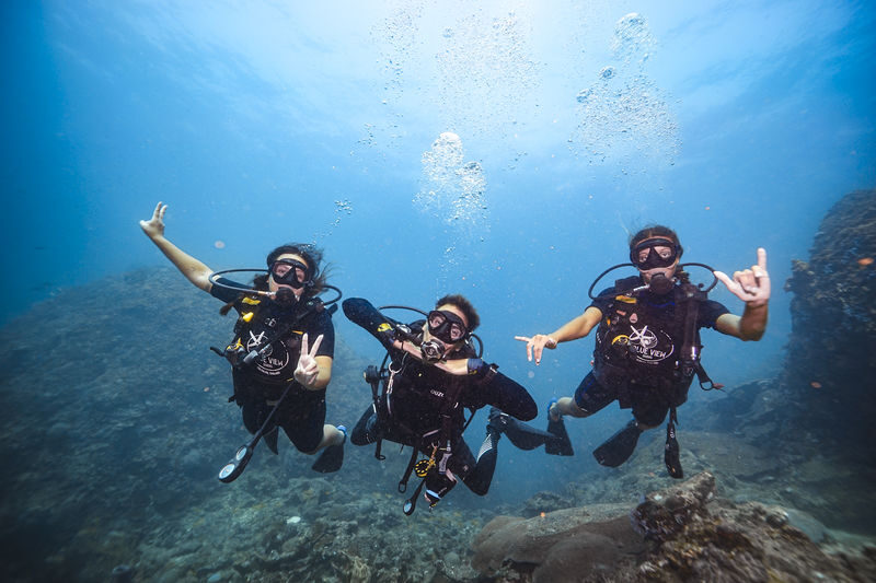 From Phi Phi: Discover Scuba Diving (2 Dives) - What the price covers, and what it does not
