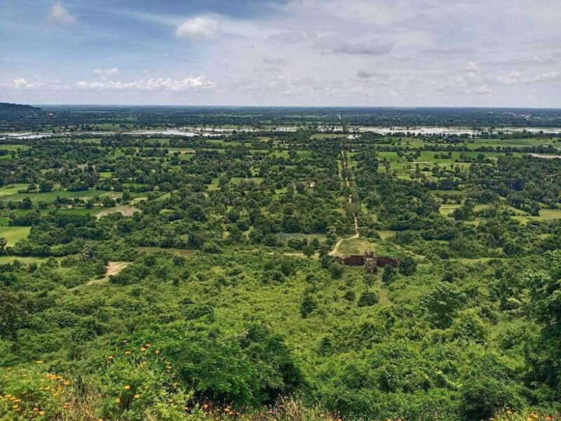 From Phnom Penh: Kampong Cham Day Trip with Nokor Bachey - An In-Depth Look at the Kampong Cham Day Trip