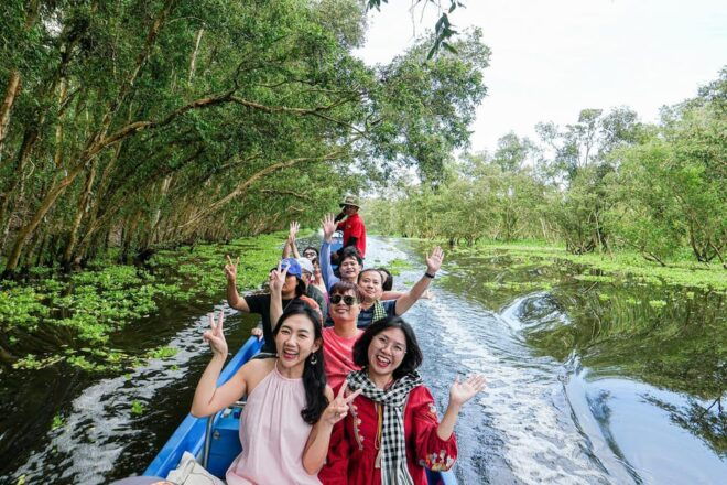 From Phnom Penh: Mekong Delta Floating Market 3 Day Exit HCM - Day 2: Chau Doc Exploration