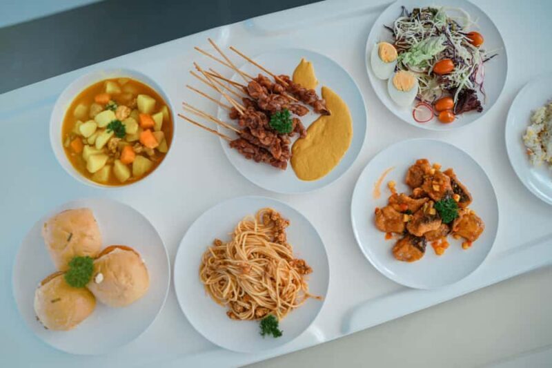 From Phuket: James Bond Island & Phang Nga Bay Yacht Tour - Meal & Refreshments