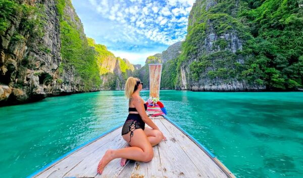 From Phuket: Krabi Transfer With Phi Phi Longtail Boat Tour - Booking Details and Tips