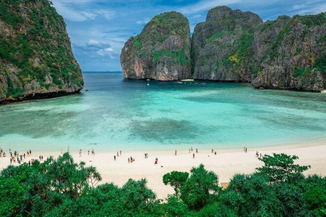 From Phuket: Phi Phi Island and Khai Island by Speed Boat - Experience Details