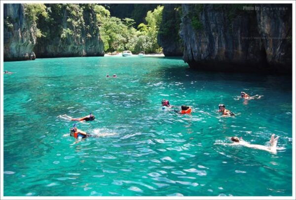 From Phuket: Phi Phi Island and Khai Island by Speed Boat - Additional Activities