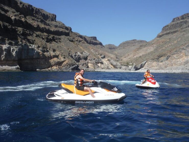 From Playa Del Inglés: Guided Jet Ski Tour & Hotel Transfers - Good To Know
