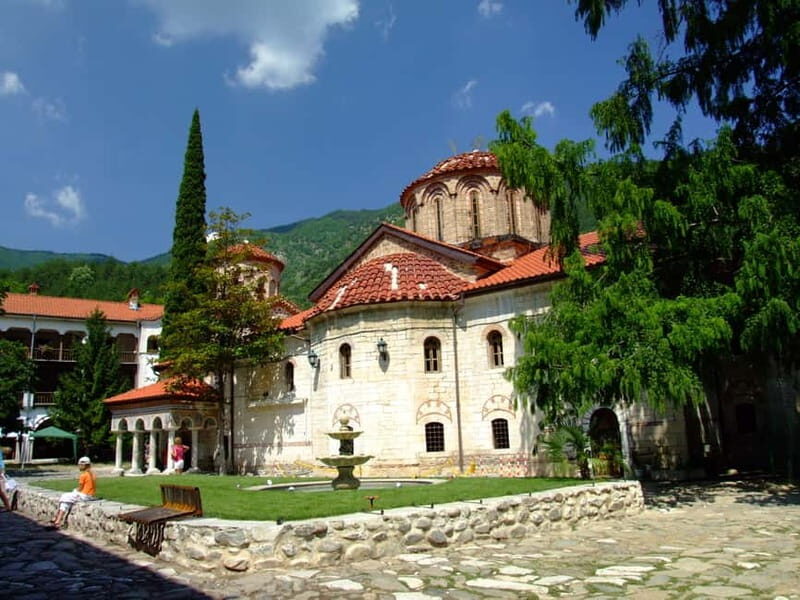 From Plovdiv: Bachkovo Monastery & Asens Fortress Tour - Good To Know