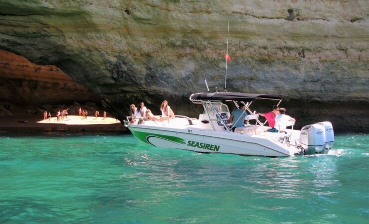 From Portimão: Private Benagil Caves Boat Tour With Drinks - Activity Details