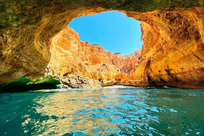 From Portimão to Paradise 60 Min Tour - Accessibility and Restrictions