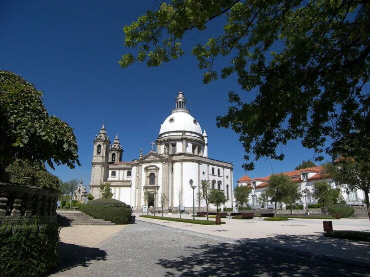 From Porto: Braga and Guimarães Full-Day Trip With Lunch - Good To Know