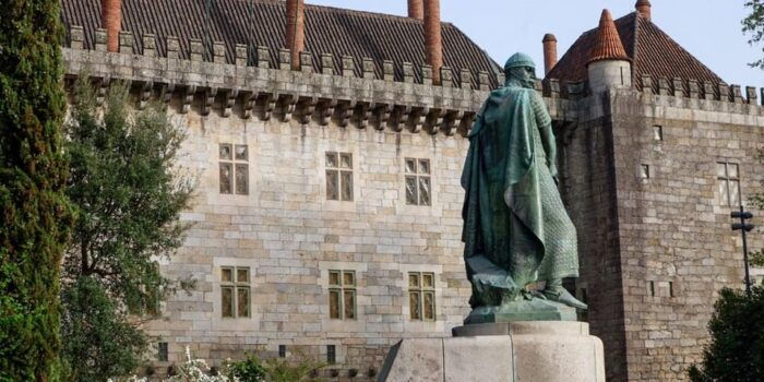 From Porto: Braga & Guimarães Day Trip with Lunch - FAQs