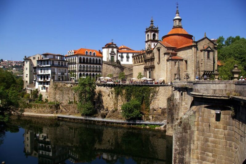 From Porto Day Douro Valley Wine Tour 2 Wine Tasting & Lunch - Who Will Love This Tour?