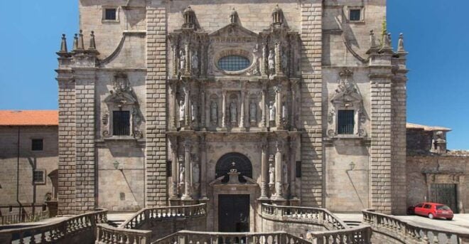 From Porto: Private Sightseeing Santiago Da Compostela Tour - Tips for a Memorable Experience