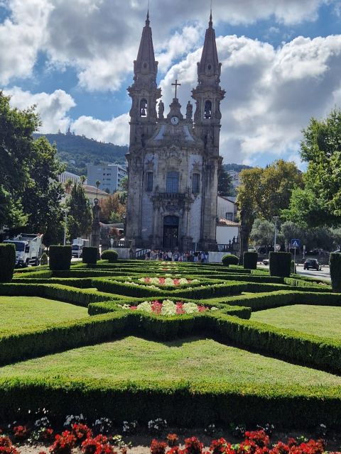 From Porto: Private Tour Braga & Guimarães - Full-Day - Live Tour Guides and Pickup Information