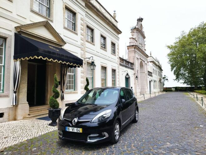 From Porto: Private Transfer to Lisbon - Vehicle Amenities